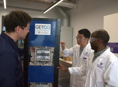 UQ Researchers Develop CO2-to-Chemicals Technology Powered By Water And Electricity - Carbon Herald